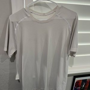 Size Small, LuluLemon Active Shirt